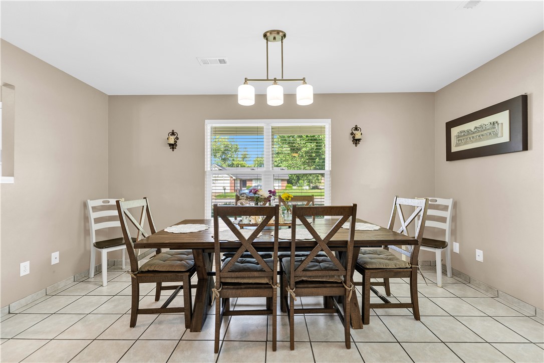 Seminole Hills Rogers - Residential