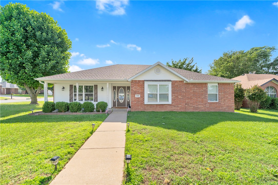 Seminole Hills Rogers - Residential