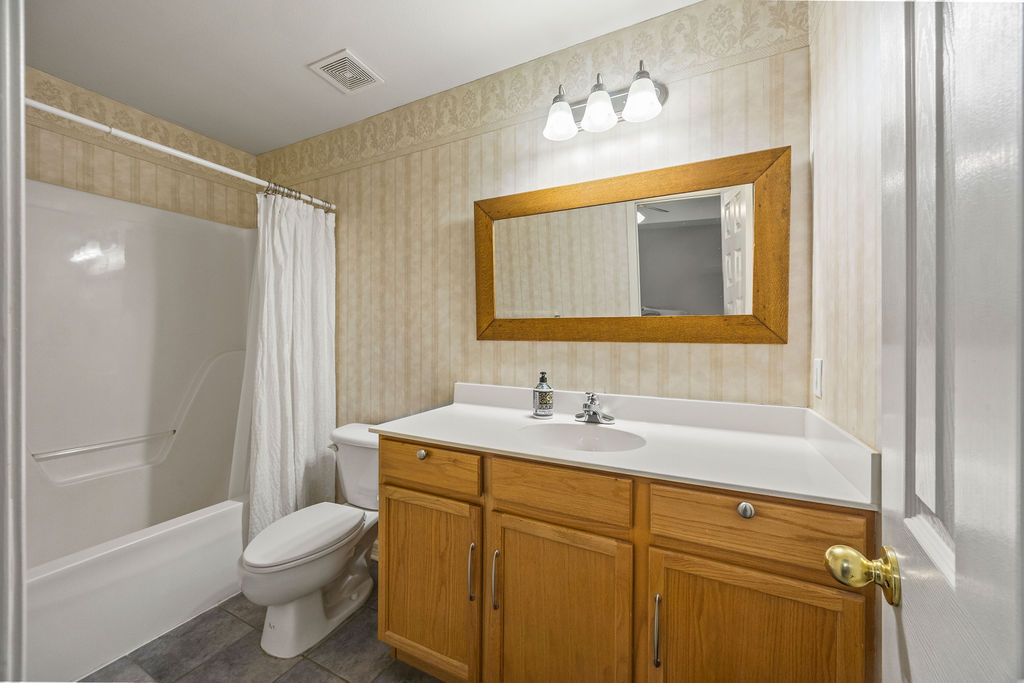 Oakwoods Sub Ph Ii - Residential