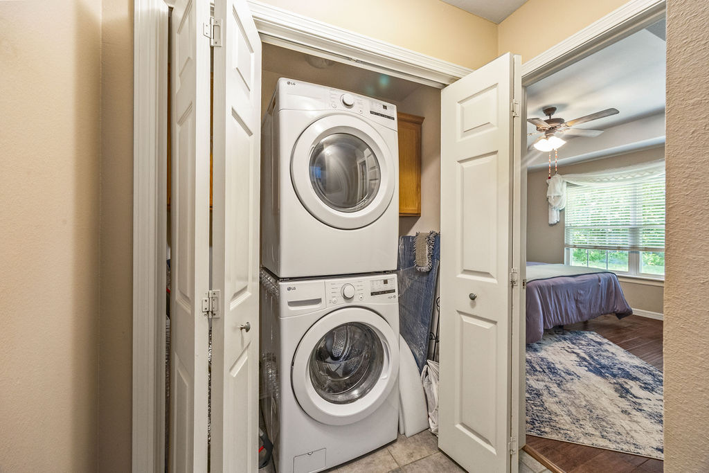 Oakwoods Sub Ph Ii - Residential