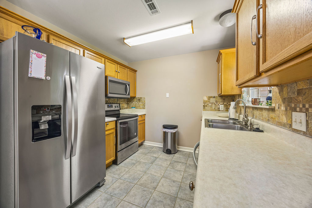 Oakwoods Sub Ph Ii - Residential