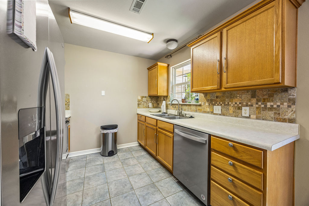 Oakwoods Sub Ph Ii - Residential