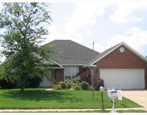 Additional $25 / month for 6 month lease term.