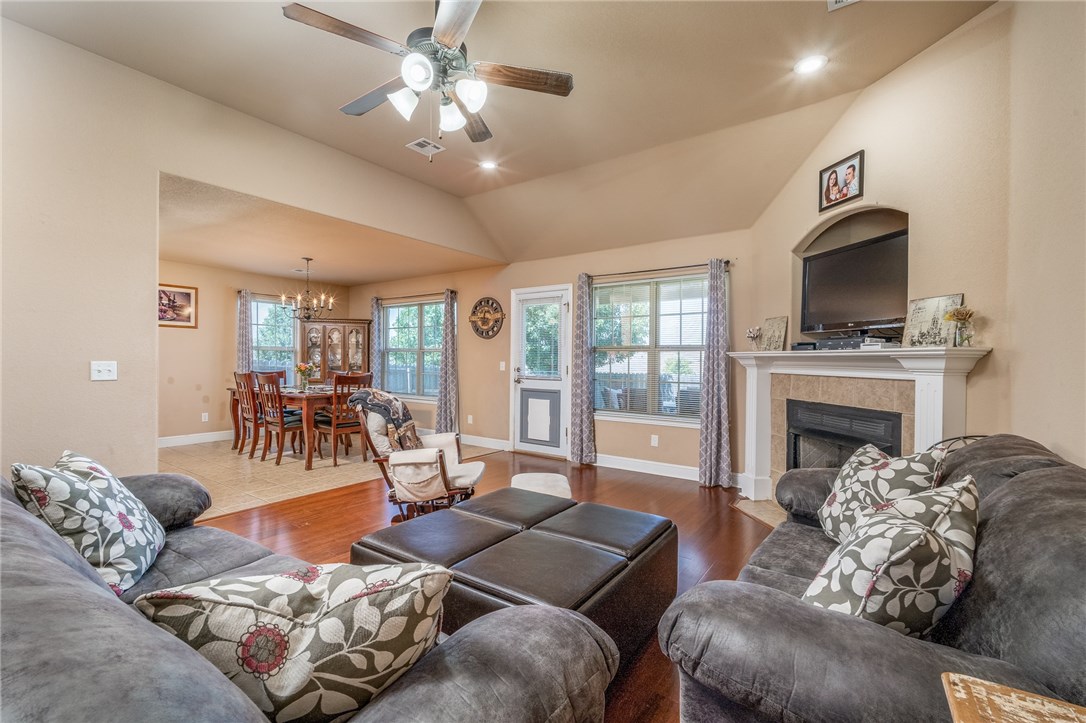 Sienna At Coopers Farm PH 1b - Residential