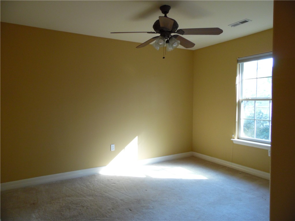 Homes At Oakmont Horizontal Prop Rogers - Residential Lease