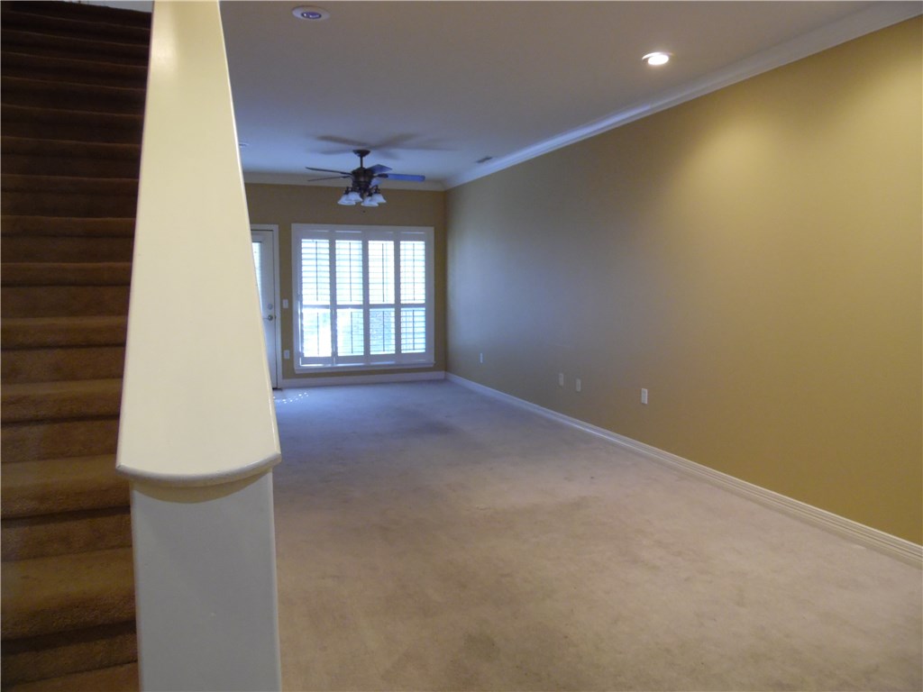 Homes At Oakmont Horizontal Prop Rogers - Residential Lease