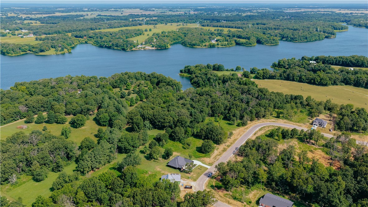 City Lakes Estates - Residential