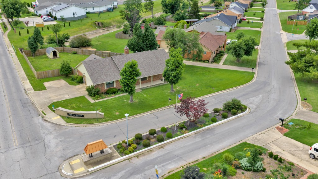 Chateau Terrace Unit 1 Ph 1 Rogers - Residential