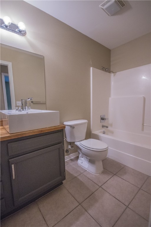 Carriage Square Sub - Residential Lease