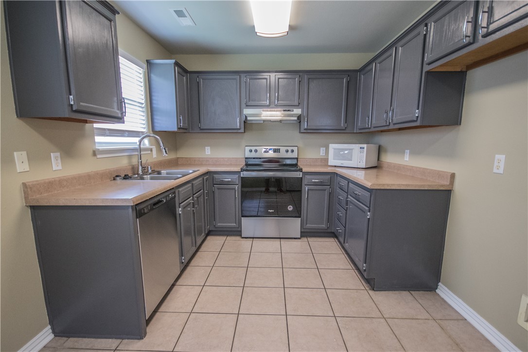 Carriage Square Sub - Residential Lease