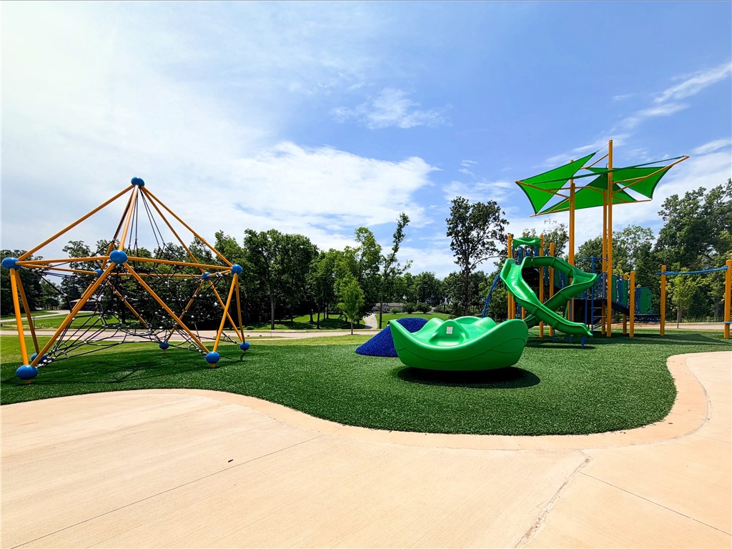 Aurora Sub Ph 2 Bentonville - Residential
