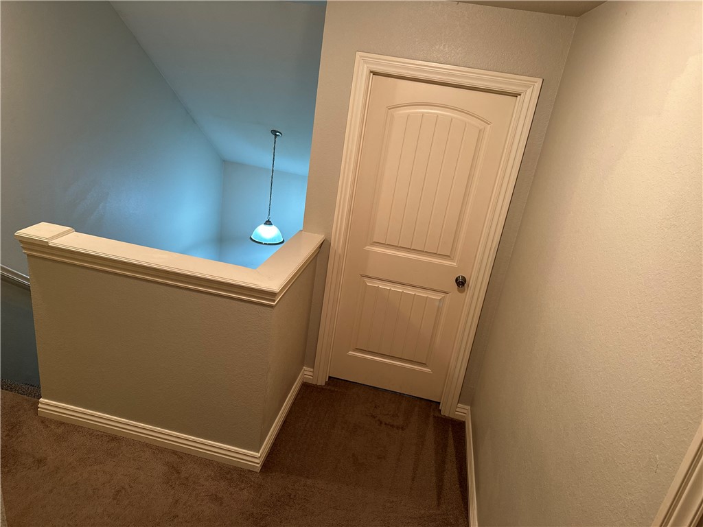 Wood Ave Condo Hpr - Residential