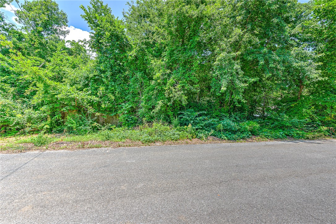 Springdale Outlots - Land