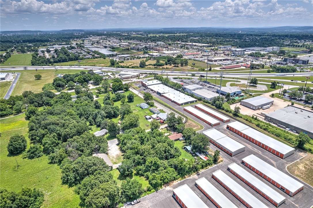 Springdale Outlots - Land