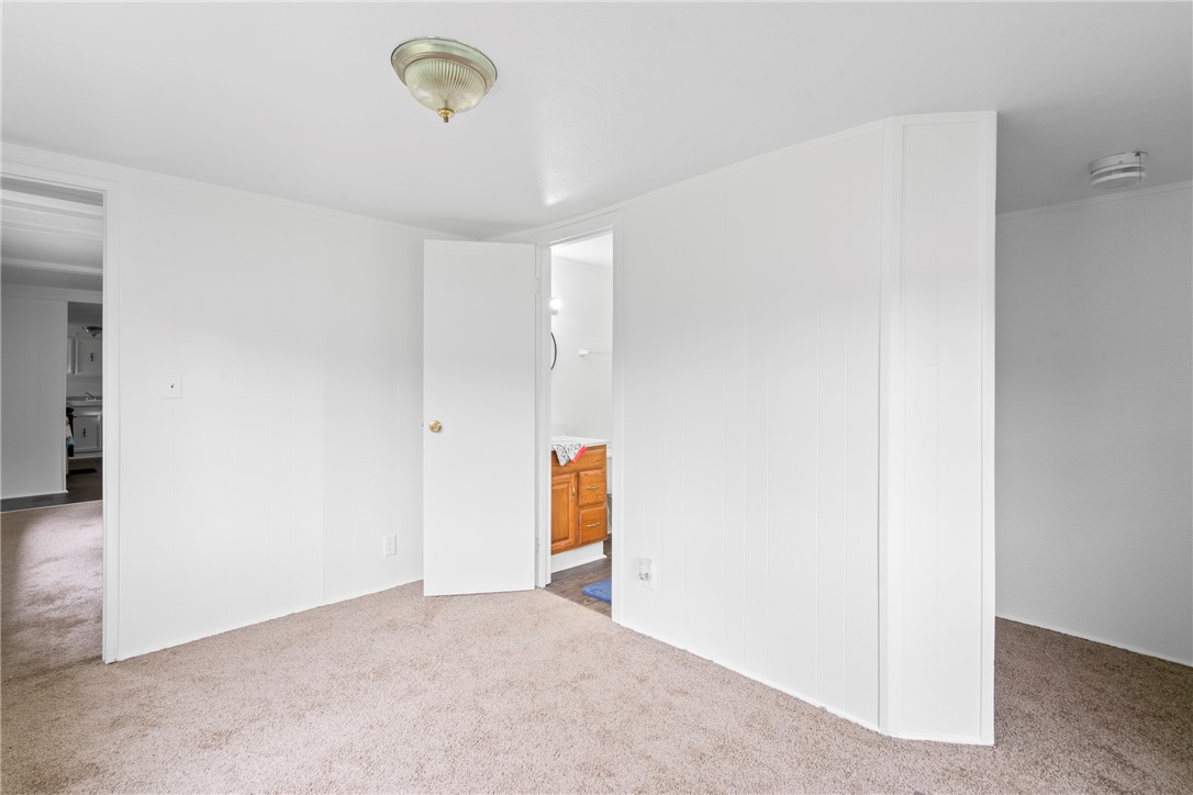 E N Coons Sub Rurban - Residential