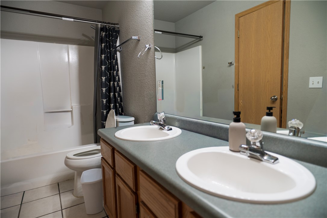 Givens Place Pea Ridge - Residential