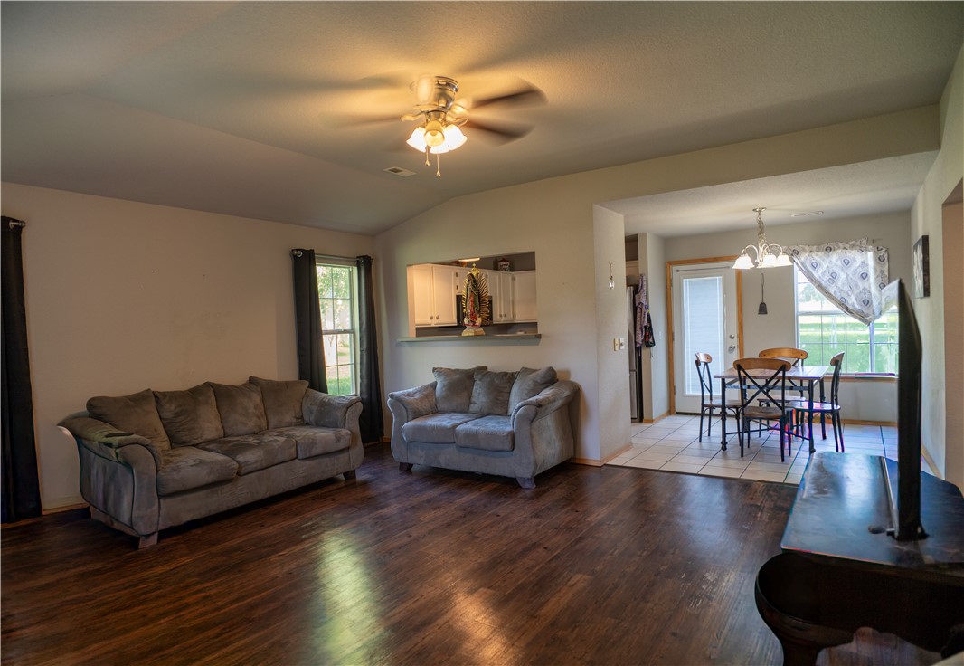 Givens Place Pea Ridge - Residential