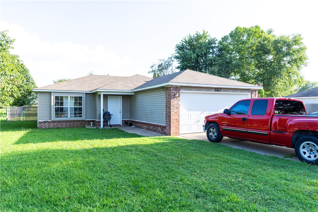 Givens Place Pea Ridge - Residential
