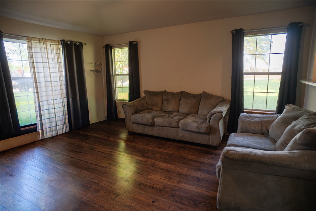 Givens Place Pea Ridge - Residential