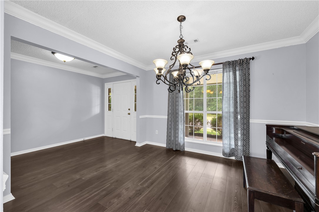 Royal Oaks Estates - Residential