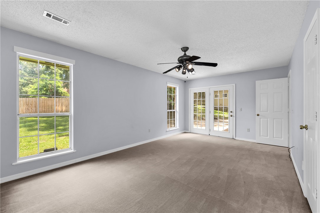 Royal Oaks Estates - Residential