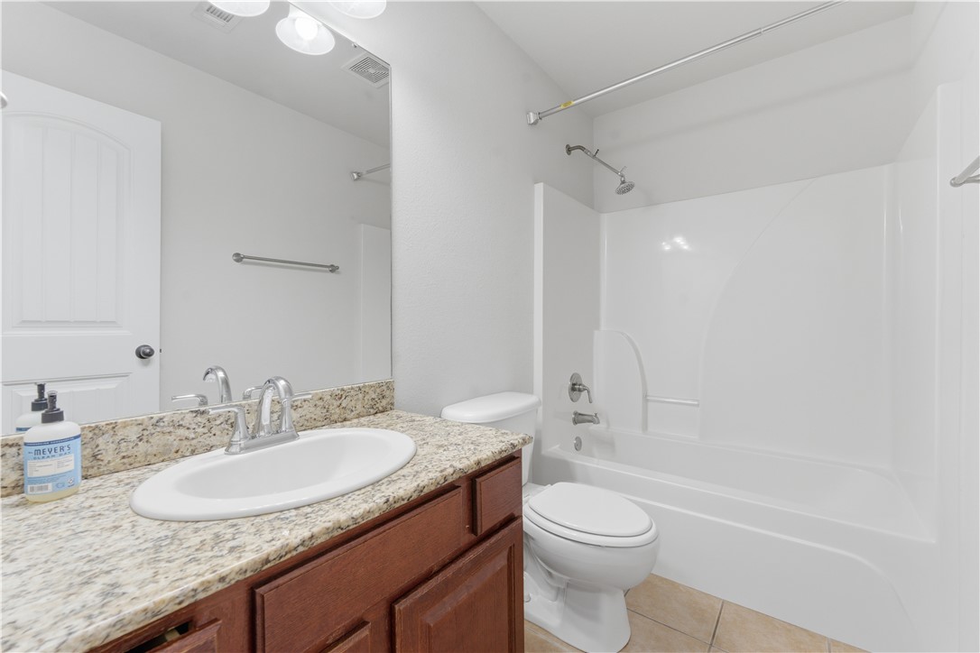 Riverwalk Farm Estate Ph Ii Bentonville - Residential Lease