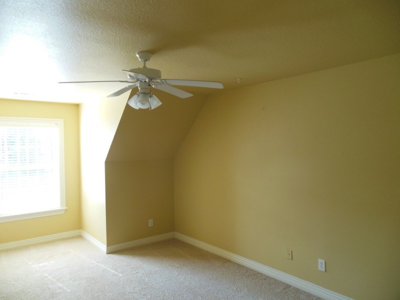 Thornbury Sub Ph I Springdale - Residential