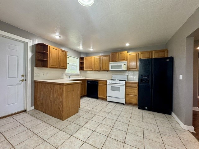 Stagecoach Sub Bentonville - Residential Lease