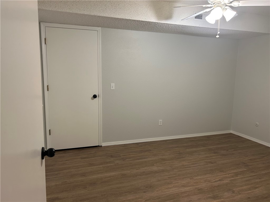 Kingsdale Courts Bvv - Residential Lease