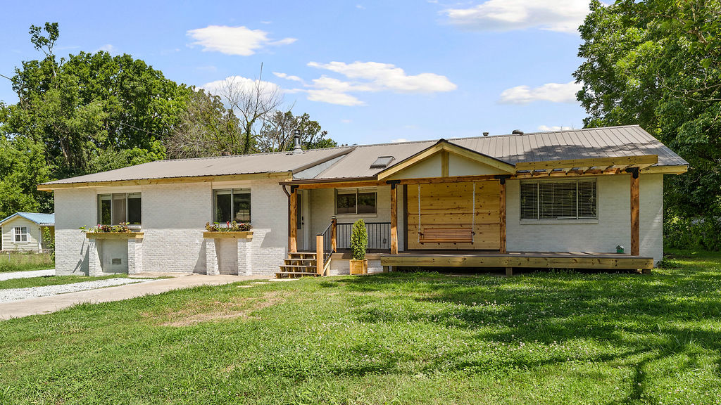 16-18-33-GENTRY - Residential