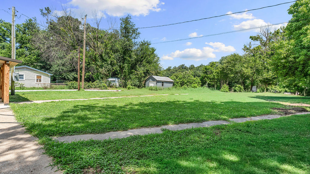16-18-33-GENTRY - Residential