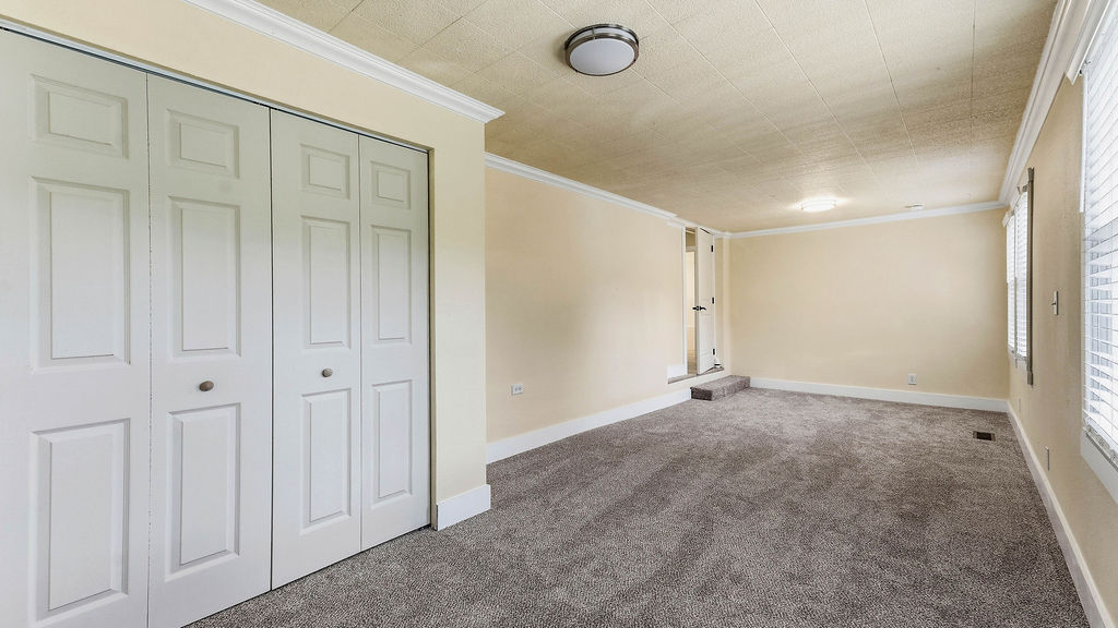 16-18-33-GENTRY - Residential