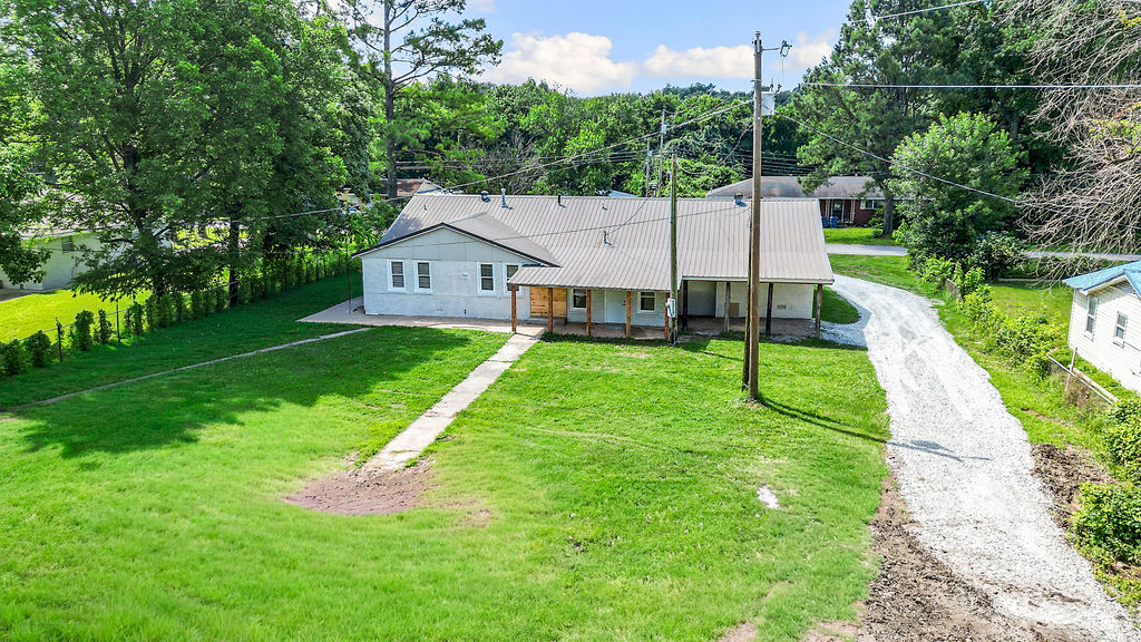 16-18-33-GENTRY - Residential