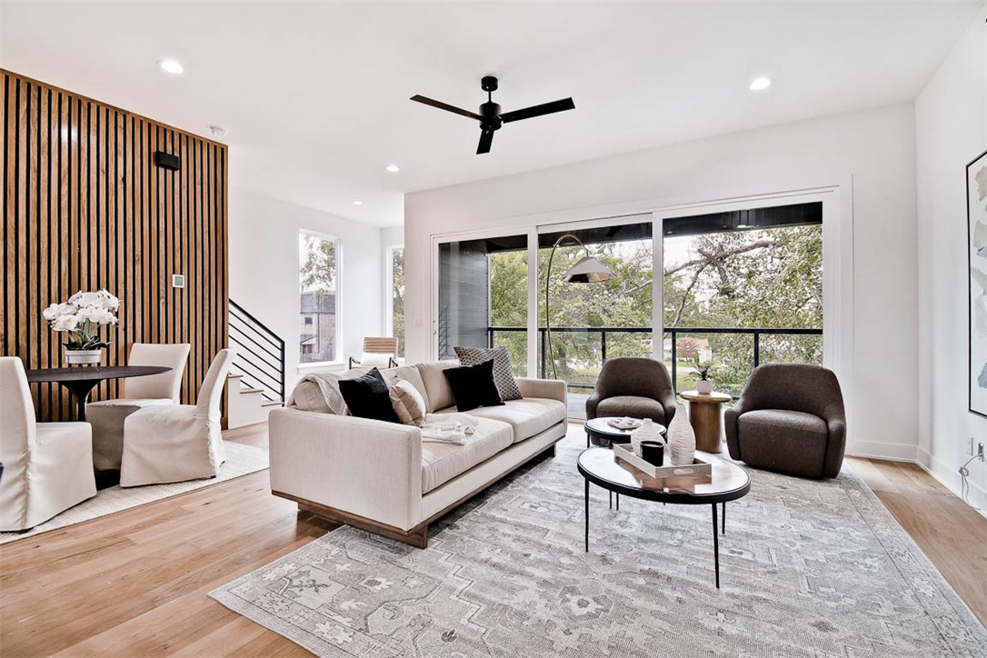 District 9/A - Residential Lease