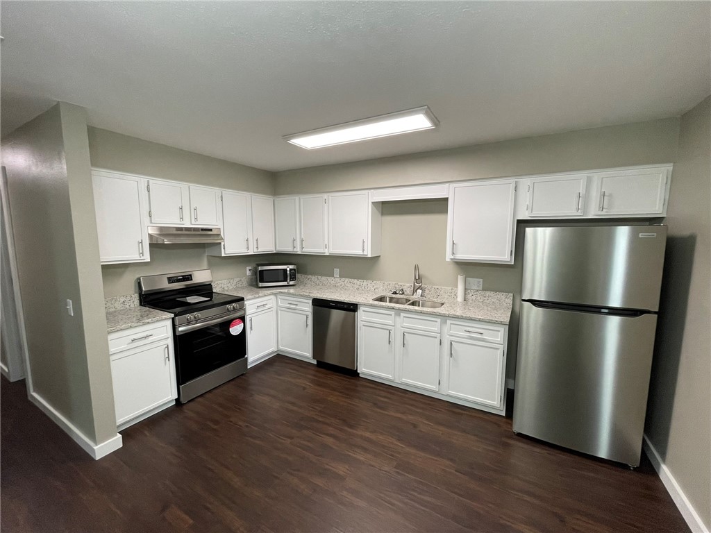 Sundance Acres - Residential Lease