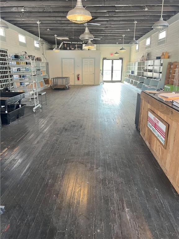 Hewitts Add - Commercial Lease
