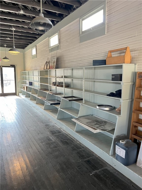 Hewitts Add - Commercial Lease