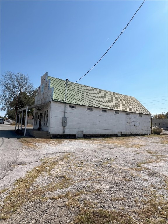 Hewitts Add - Commercial Lease