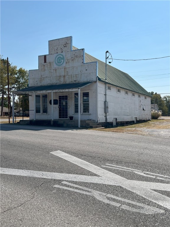 Hewitts Add - Commercial Lease