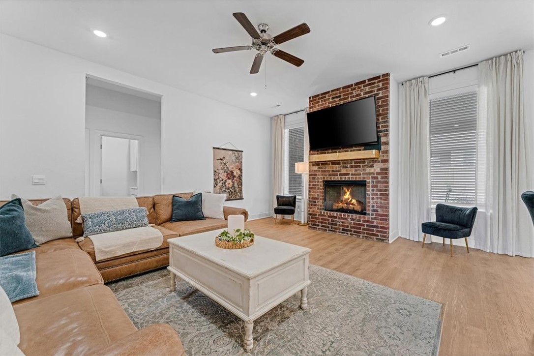 Riverwalk - Residential