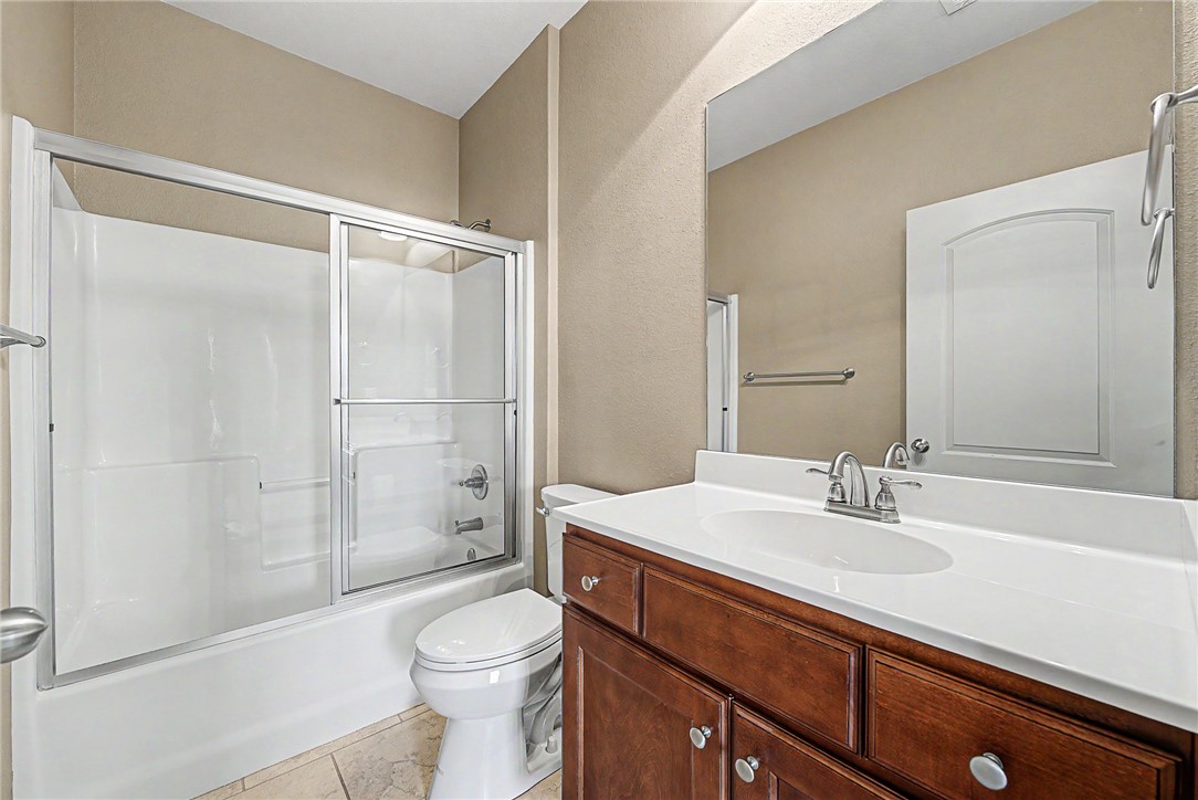 Hamptons, The Cave Spgs - Residential