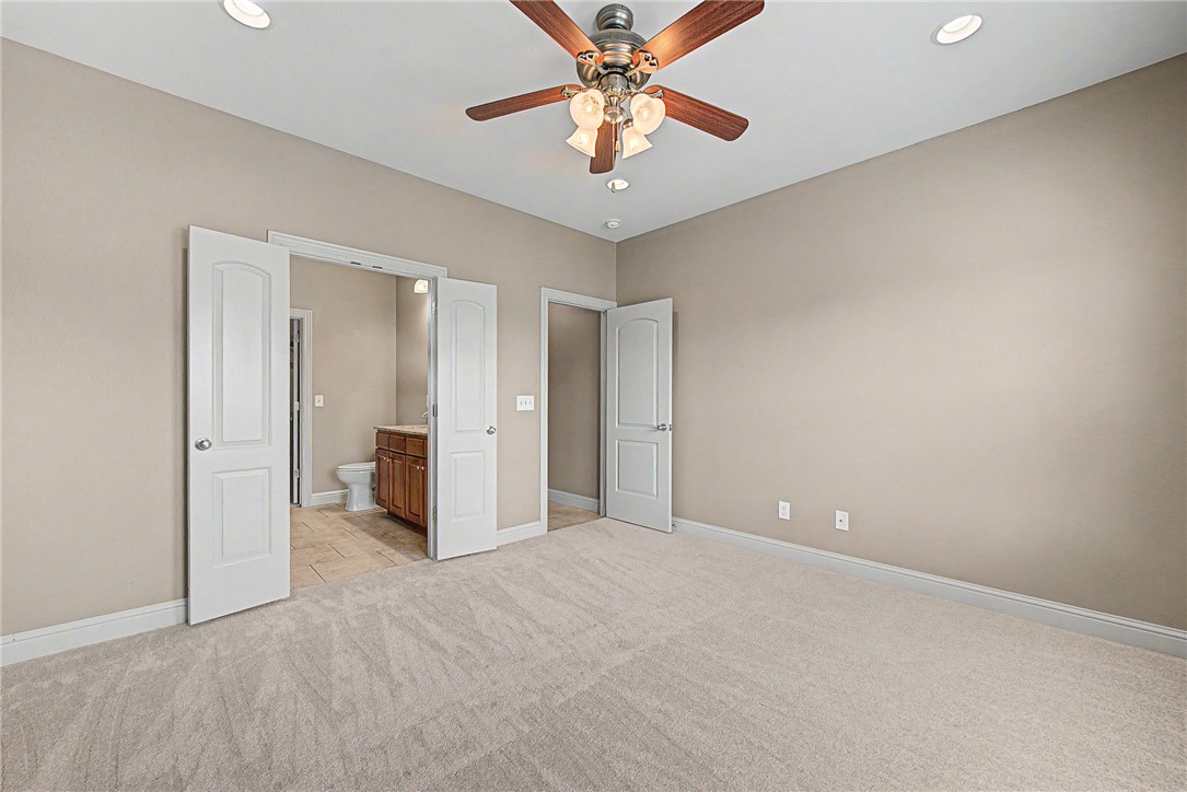 Hamptons, The Cave Spgs - Residential