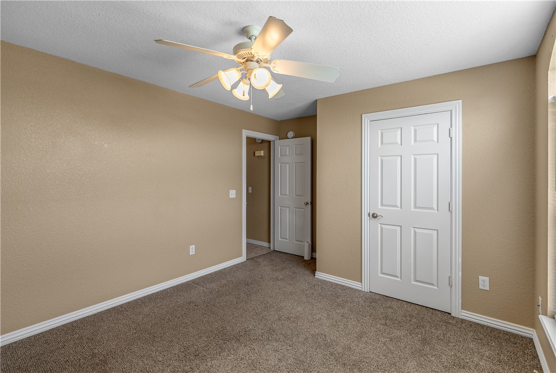 Centerpoint Sub Ph 8 Centerton - Residential Lease