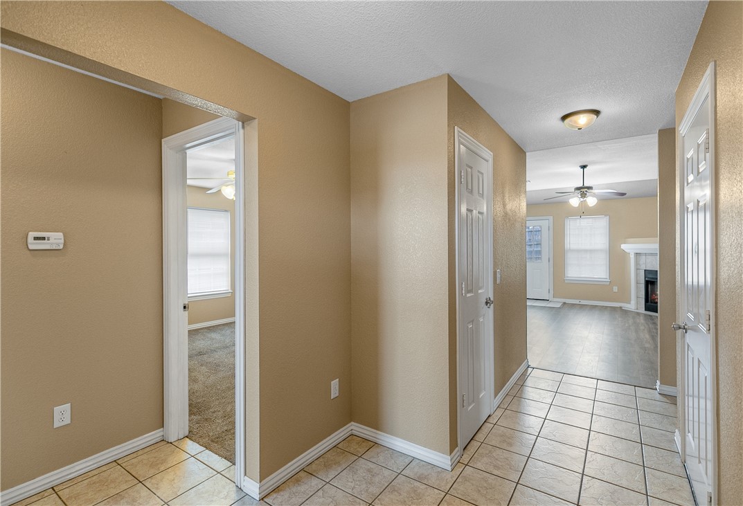 Centerpoint Sub Ph 8 Centerton - Residential Lease