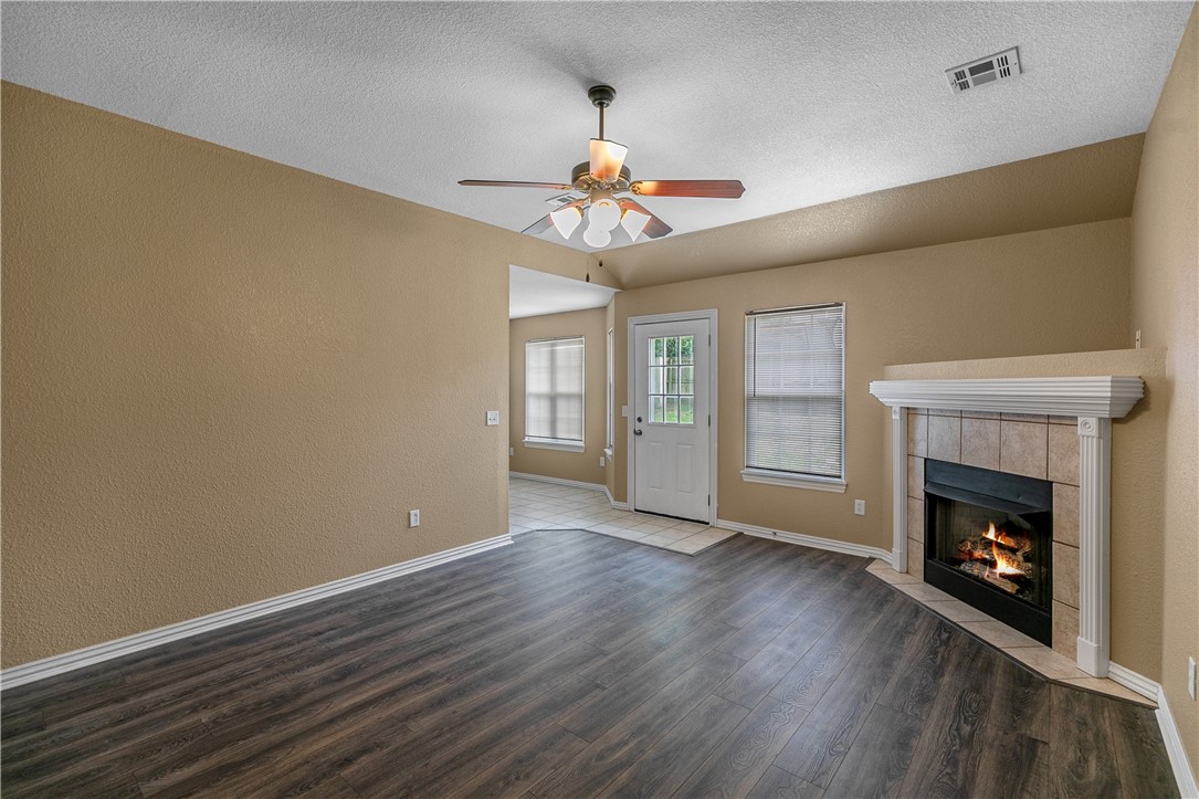 Centerpoint Sub Ph 8 Centerton - Residential Lease