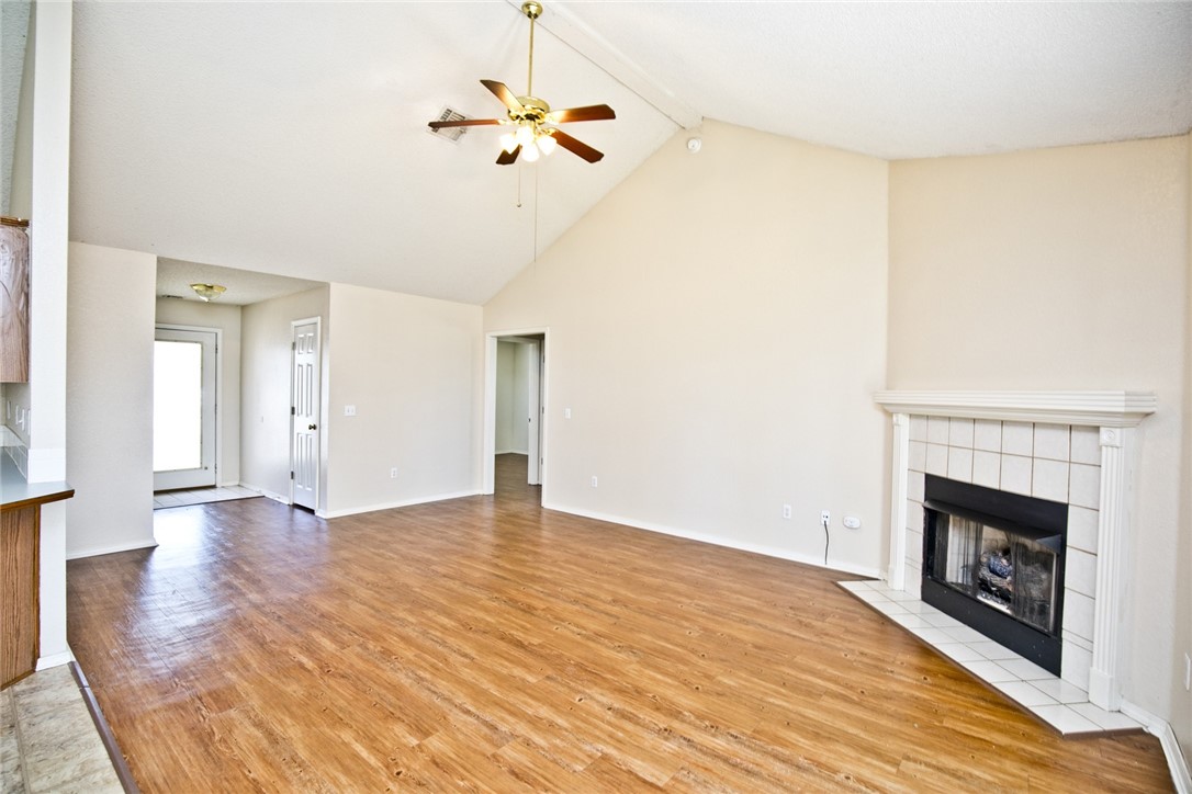 Meadowlands Sub Bentonville - Residential Lease