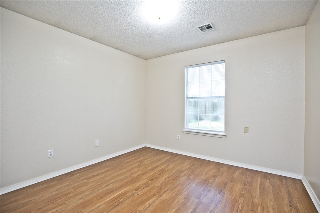 Meadowlands Sub Bentonville - Residential Lease
