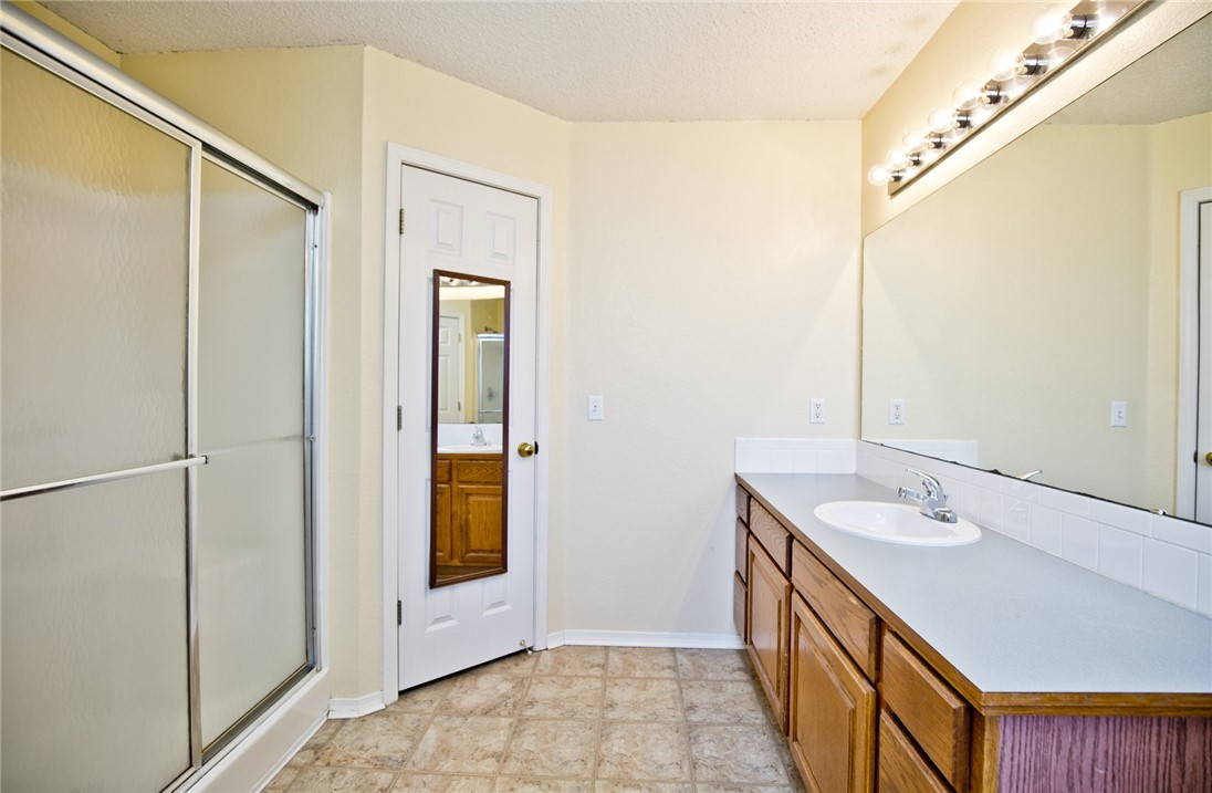 Meadowlands Sub Bentonville - Residential Lease