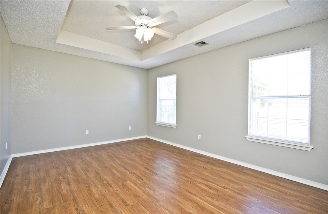Meadowlands Sub Bentonville - Residential Lease