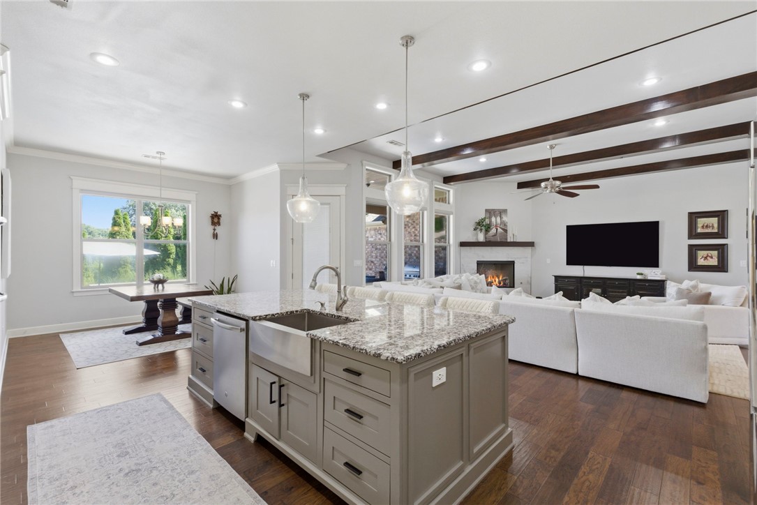 Otter Creek Estates Ph I Cave Spgs - Residential